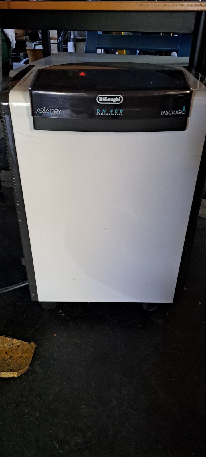 De longhi ontvochtiger, Ophalen, Gebruikt, Minder dan 60 m³, 3 snelheden of meer