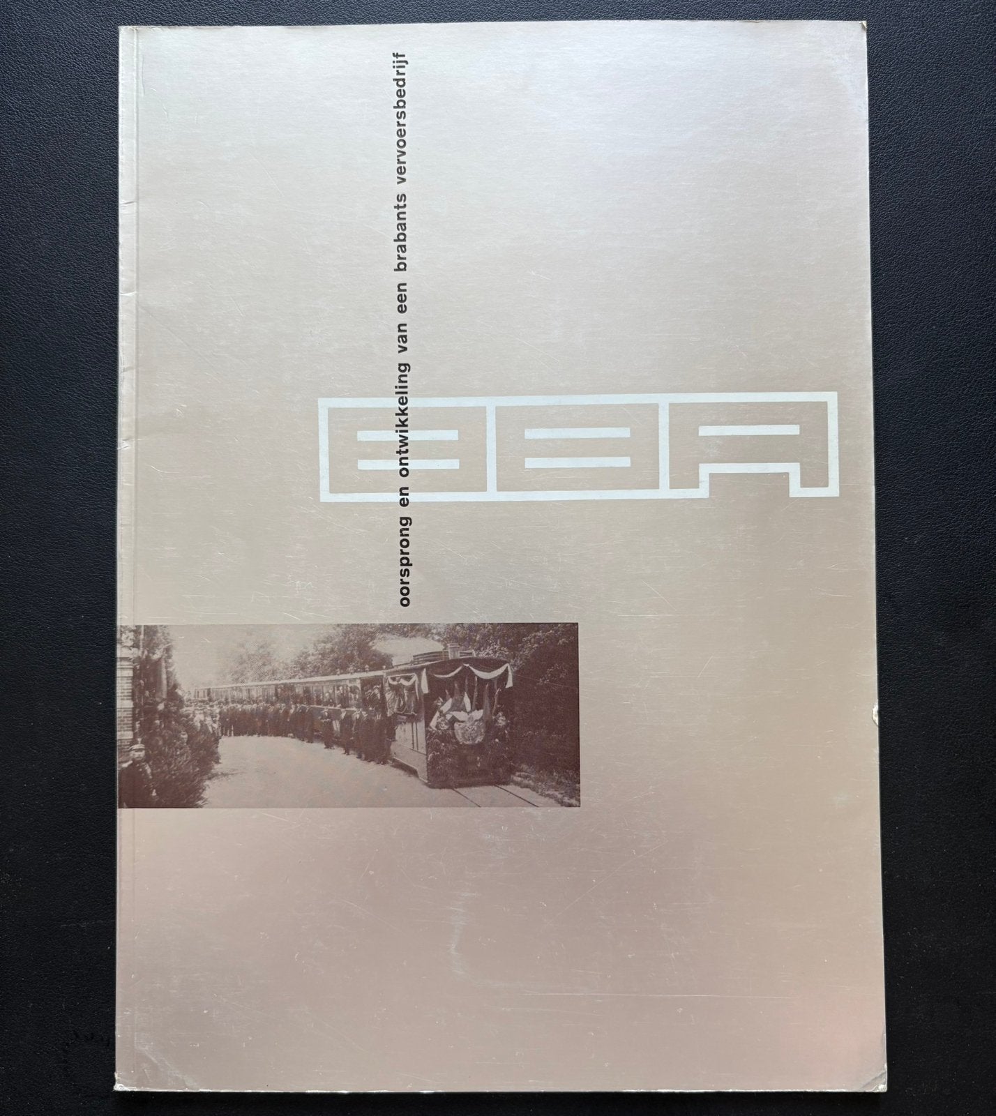 BBA - oorsprong en ontwikkeling van vervoersbedrijf (1971), Verzamelen, Ophalen of Verzenden, Zo goed als nieuw, Bus of Metro