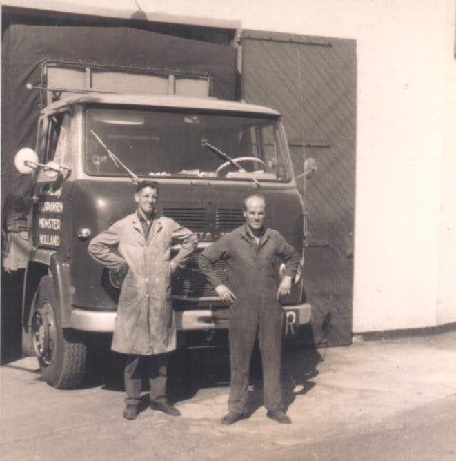 Vervoer-Beroepen-foto-H-118   Monster   Repro, Verzenden, 1980 tot heden, Foto, Nieuw