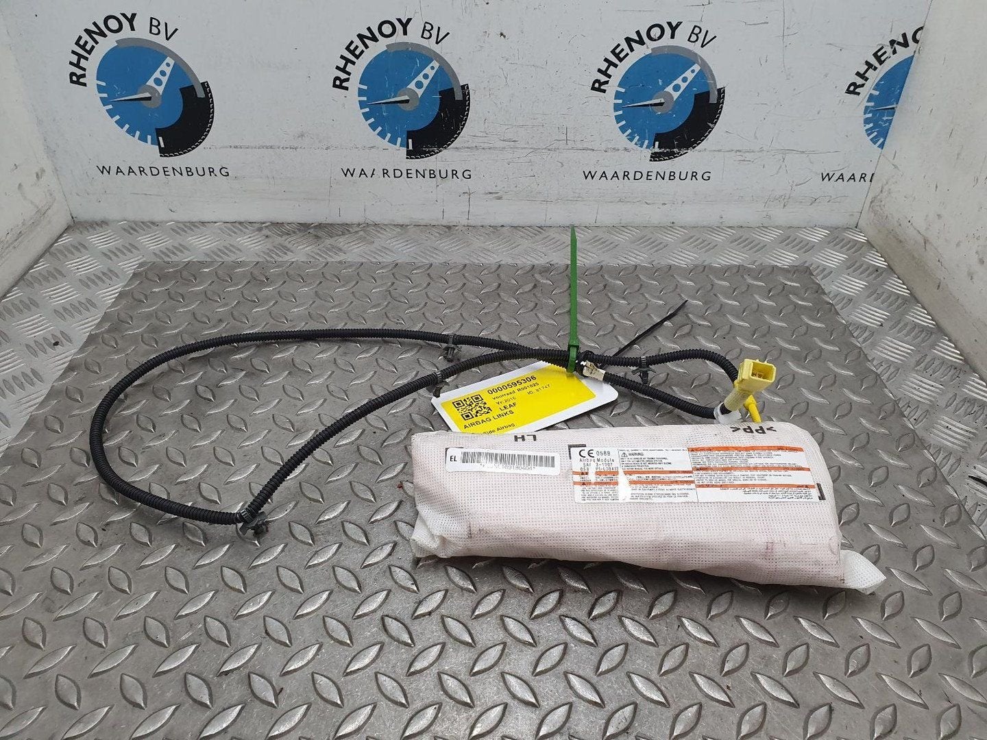 NISSAN LEAF AIRBAG LINKS 2016