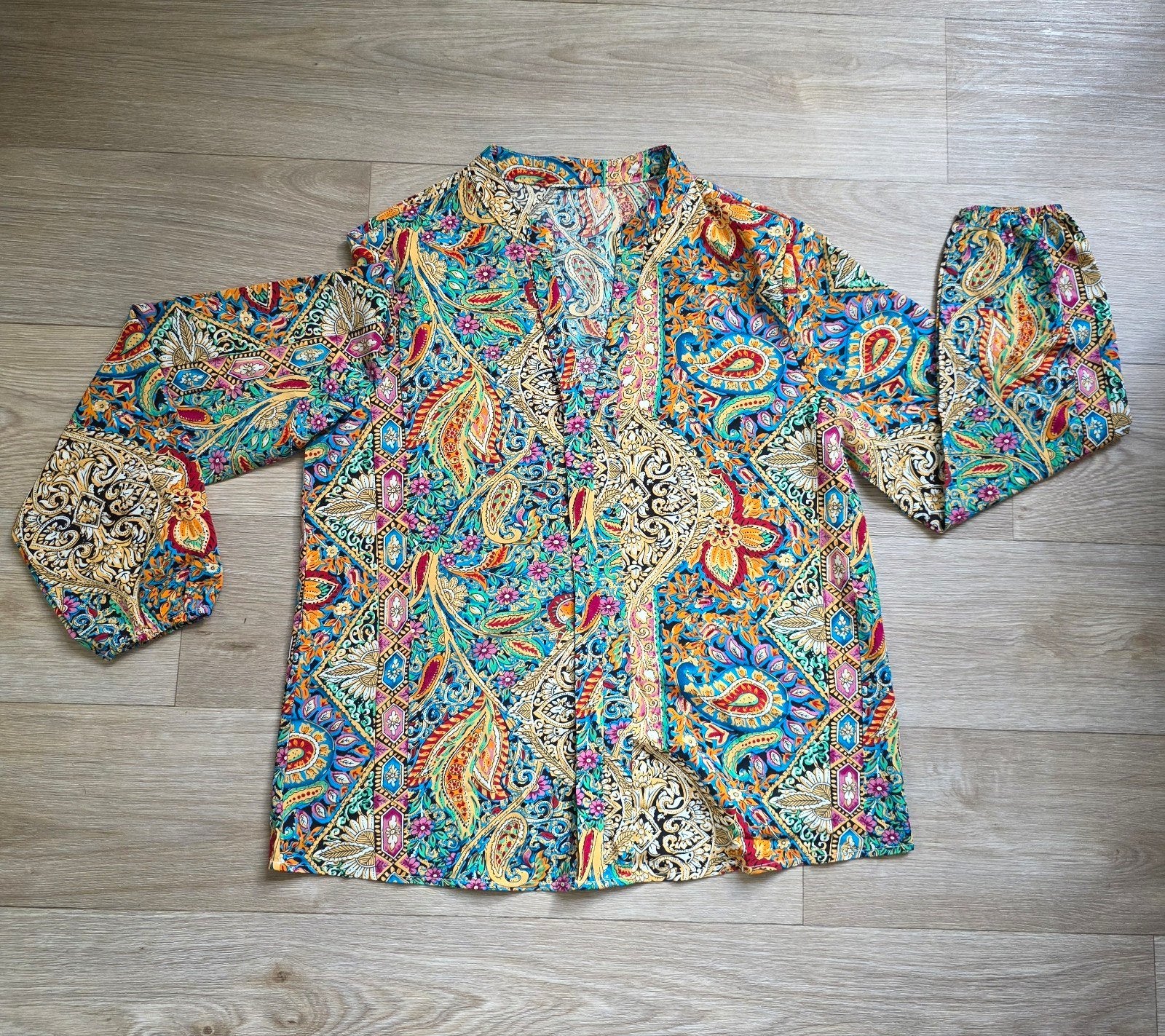 Kleurrijke paisley blouse – boho print maat S, Kleding | Dames, Verzenden, Zo goed als nieuw, Maat 36 (S), Meerkleurig