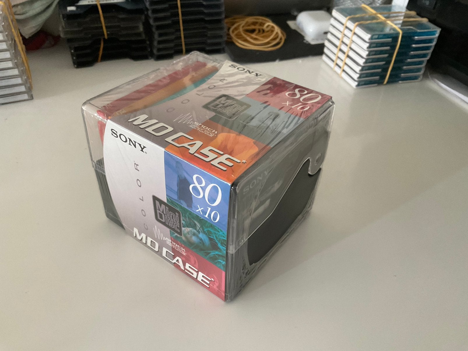 Minidisicbox. Met. 10x. SONY COL.COL. NIEUW  80 minuten, Ophalen of Verzenden, Walkman