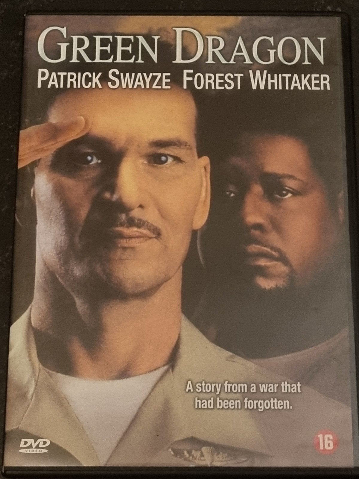 Green Dragon DVD - Patrick Swayze, Forest Whitaker, Engels, Vanaf 16 jaar, Ophalen of Verzenden, Zo goed als nieuw