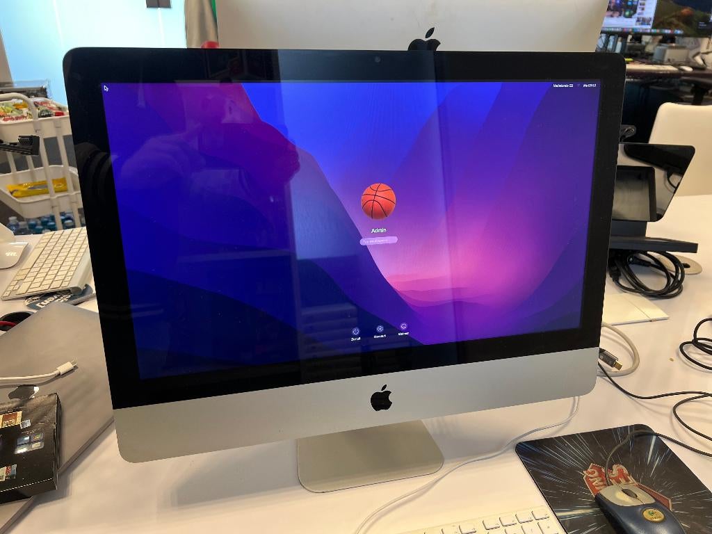 Apple 21,5 inch (mid 2011) – bieden t/m 6 mei 13:00, Computers en Software, Apple Desktops, Ophalen, 2 tot 3 Ghz, SSD, IMac