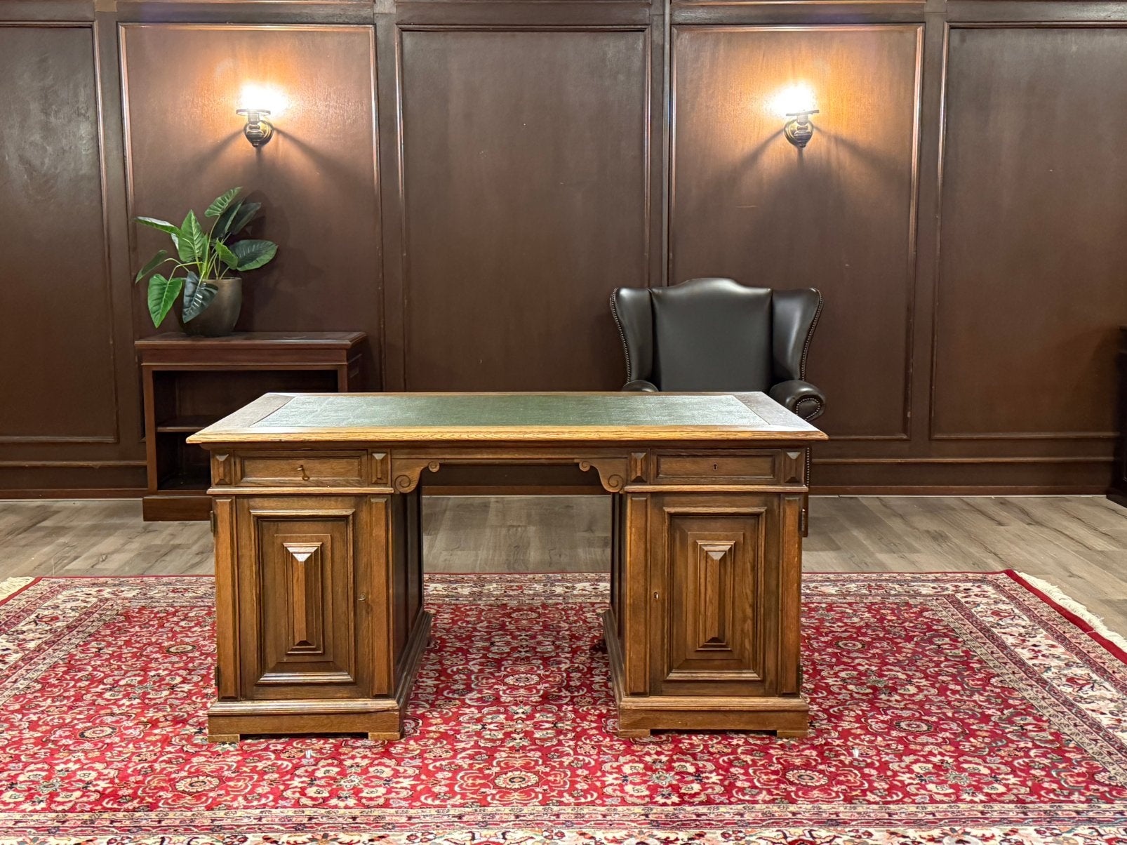 Antiek klassiek Engels bureau #678, 150 cm, Hout, Bruin, Ophalen of Verzenden