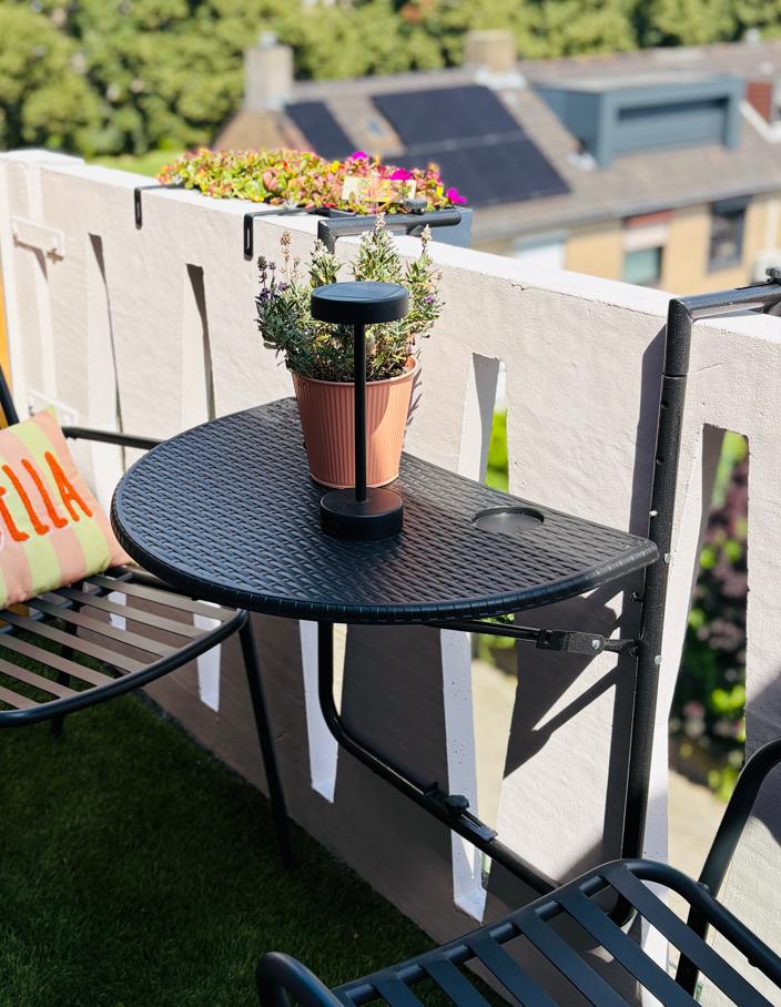 Verstelbaar Balkontafeltje - 59x39 cm - Goede Staat, Ophalen, Zo goed als nieuw, 2 zitplaatsen, Tuinset