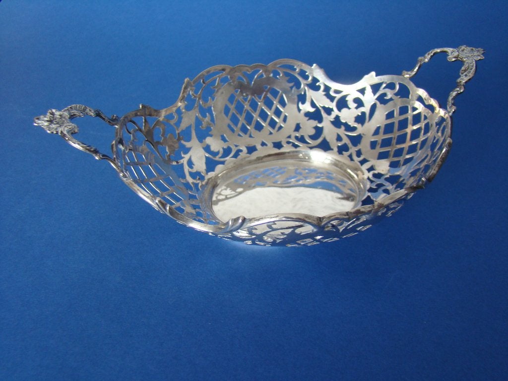 zilveren klassiek  bonbonschaaltje   835 schoonhoven, Ophalen of Verzenden, Zilver