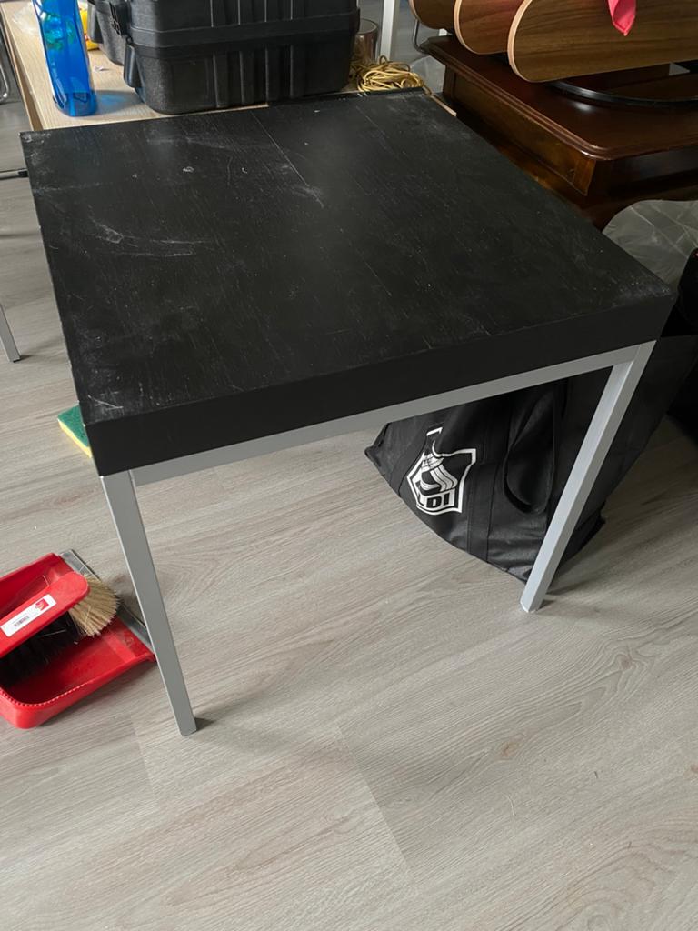 2 bijzettafels zwart, Minder dan 55 cm, Gebruikt, Rond, Ophalen