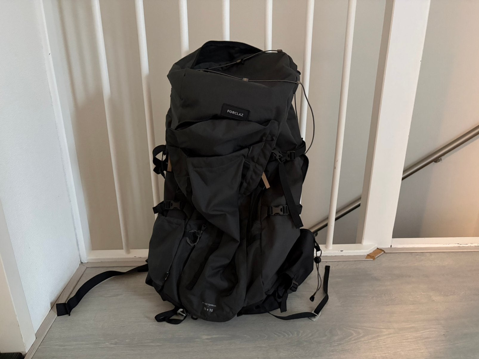 Travel rugzak Simond 70 + 10 liter, Ophalen, Zo goed als nieuw, 30 cm of meer