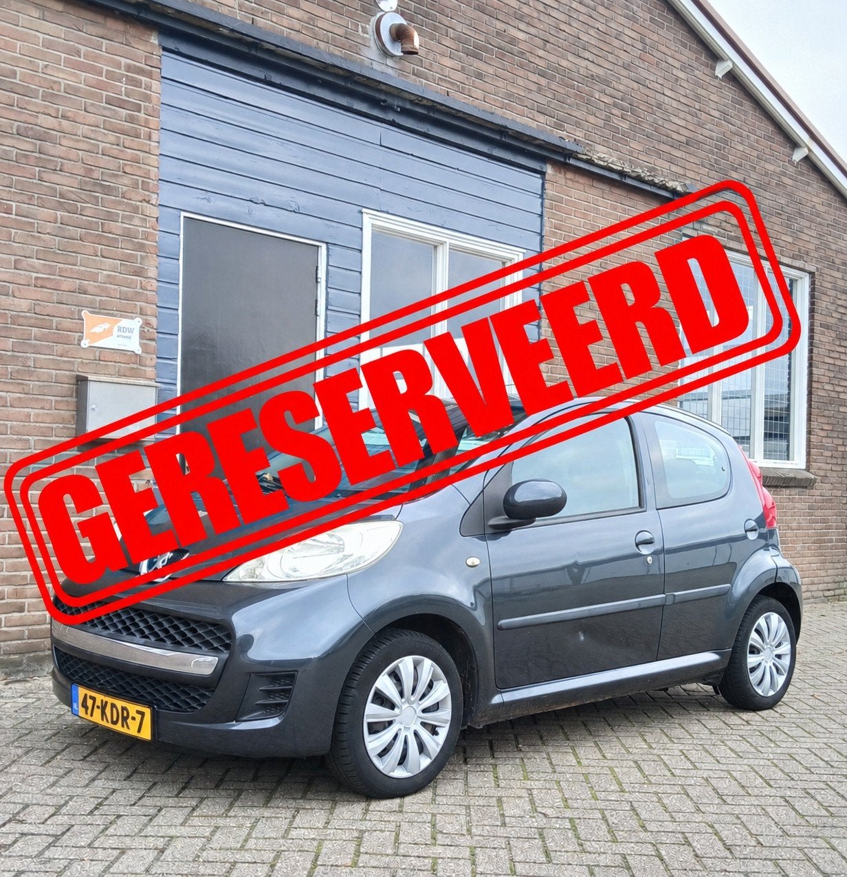 Peugeot 107 1.0-12v Sublime / Airco / APK 10-2027, Voorwielaandrijving, Elektrische ramen, Stof, Zwart