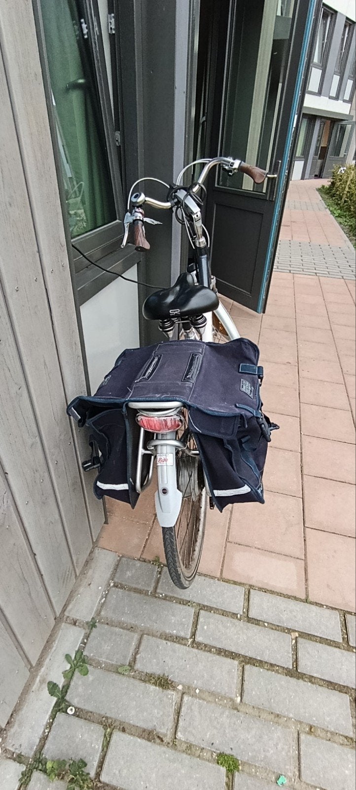 Foto 10 van Sparta elektrische fiets - Zo goed als nieuw met nieuwe accu