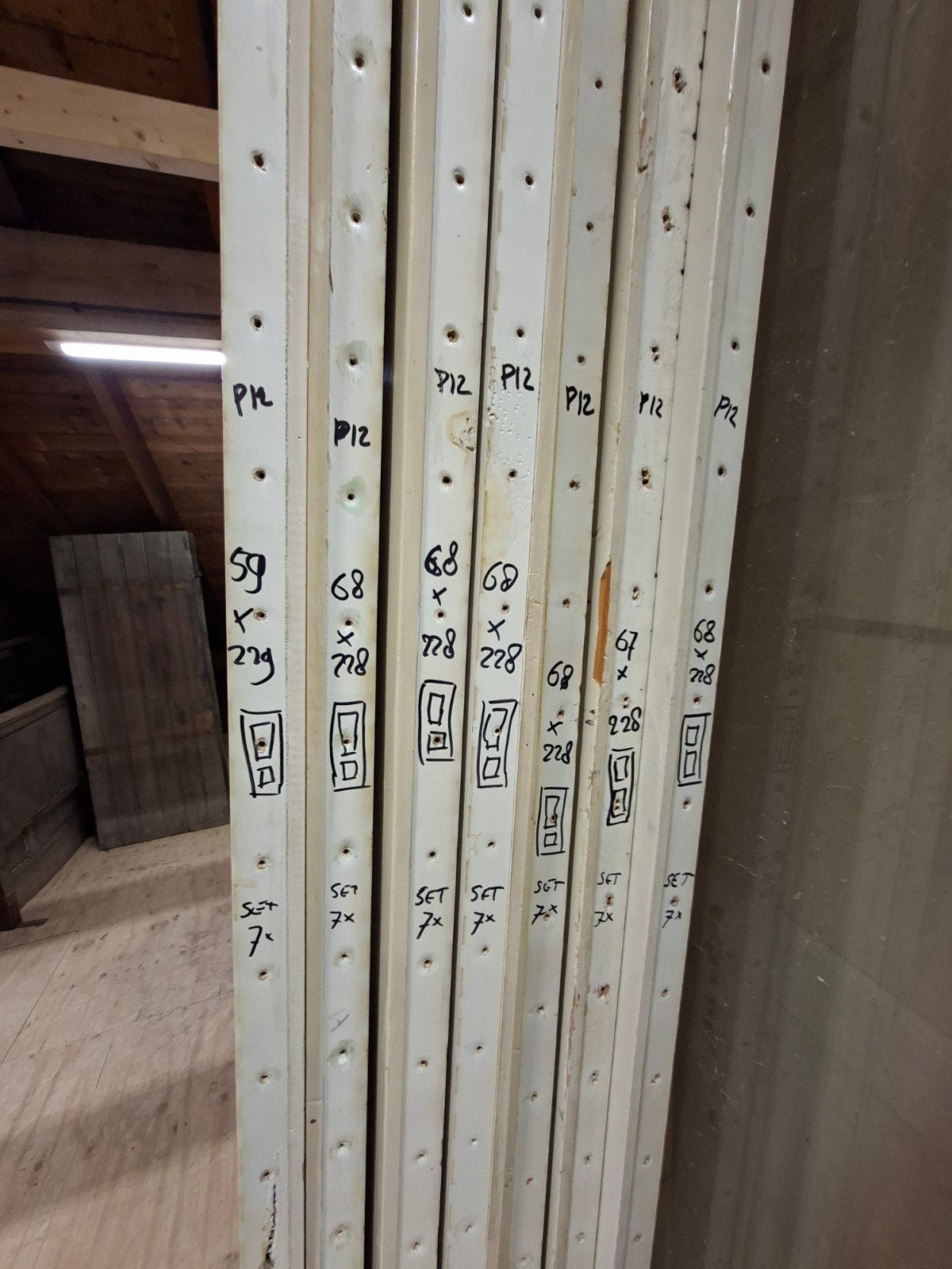 7 hoge deuren voor kast of openslaande wand, Ophalen