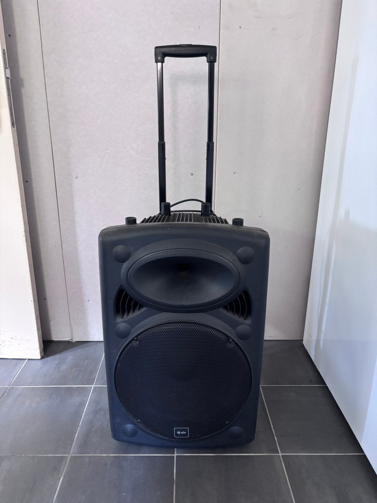 QTX WR15PA draagbare PA luidspreker, Ophalen, Gebruikt, Complete set