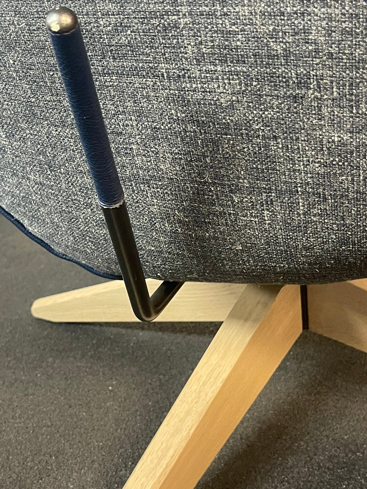 SALE Leolux Lloyd met hocker NIEUW, Ophalen, Nieuw, 75 tot 100 cm, Hout