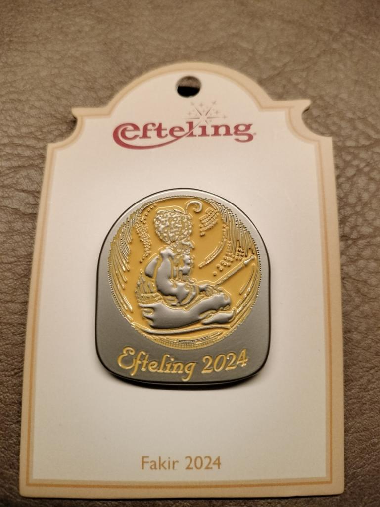 Efteling pin: Fakir 2024, Verzenden, Nieuw, Button of Speldje