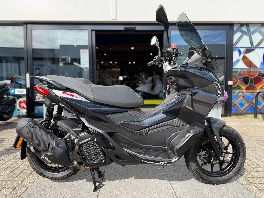 Aprilia SR GT 200 cc occasion, Niet ingevuld, Occasion, Bedrijf, Niet ingevuld