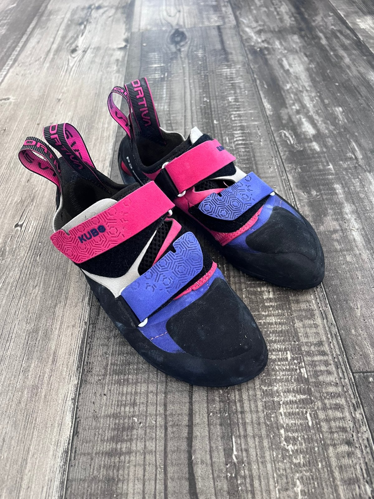La Sportiva kubo dames klimschoenen maat 38, Sport en Fitness, Klimsport, Ophalen, Zo goed als nieuw, Klimsportschoenen