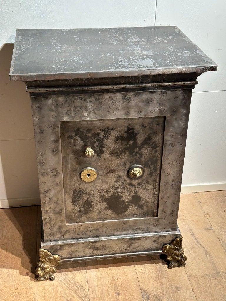 Antieke kluis, Ophalen of Verzenden