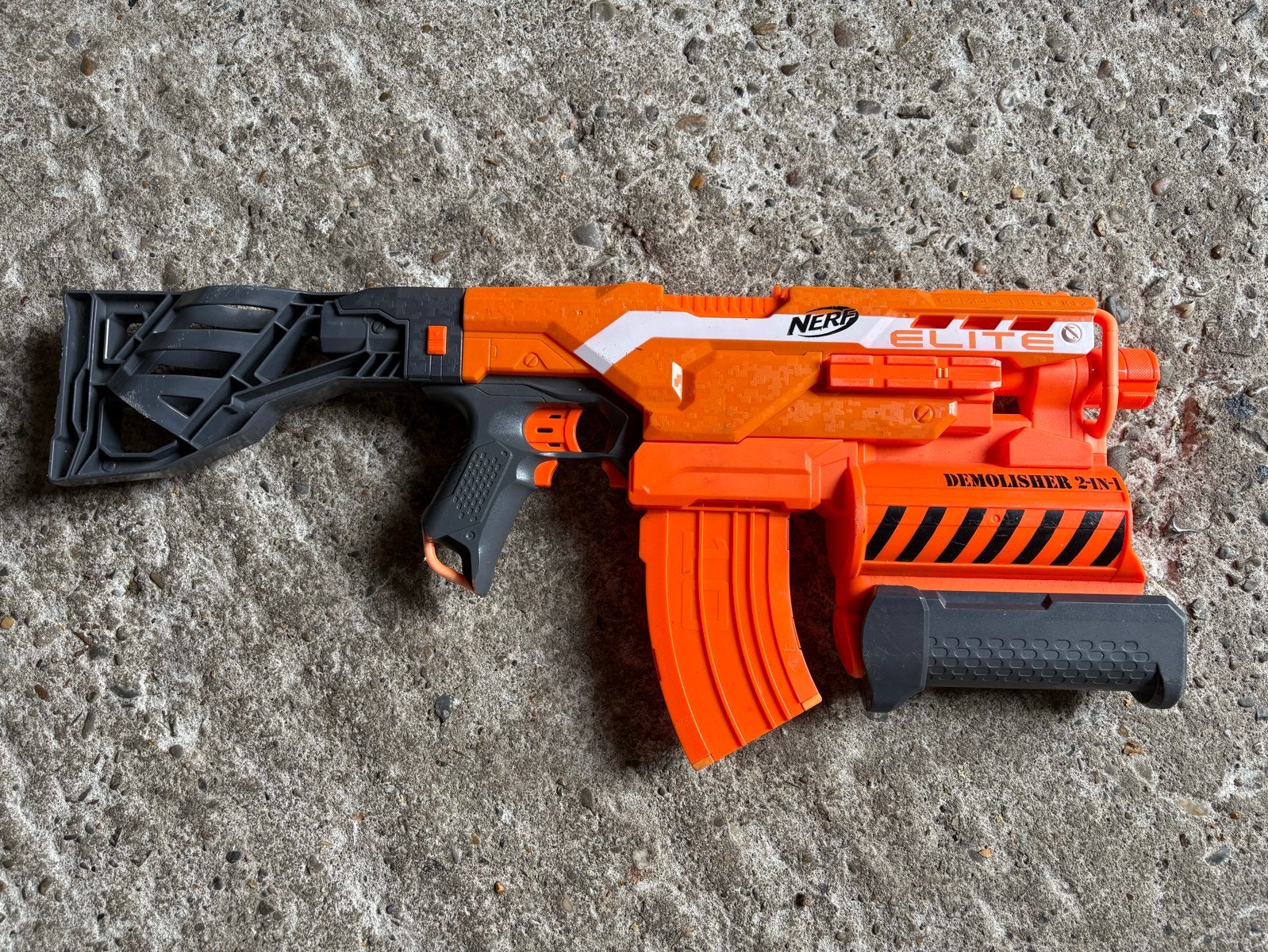 Nerf Elite Demolisher 2-in-1 Blaster met 2 extra magazijnen, Ophalen of Verzenden, Gebruikt, Jongen of Meisje