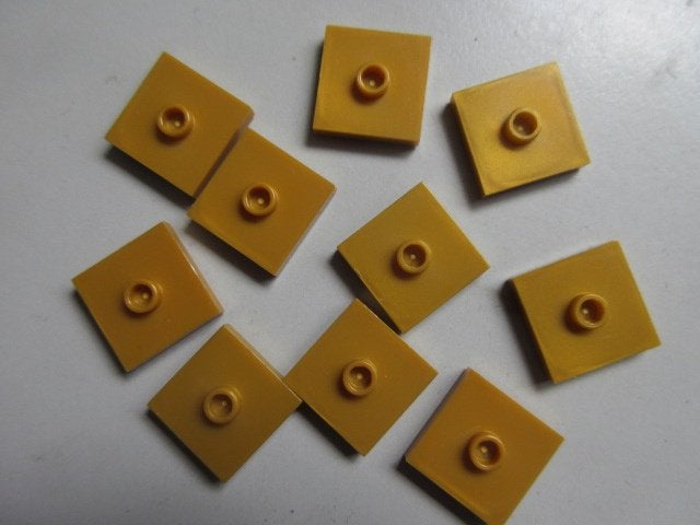 nr. 8123, 10x Goudkleurig plaatje 2x2 (87580), Ophalen of Verzenden, Zo goed als nieuw, Complete set, Lego