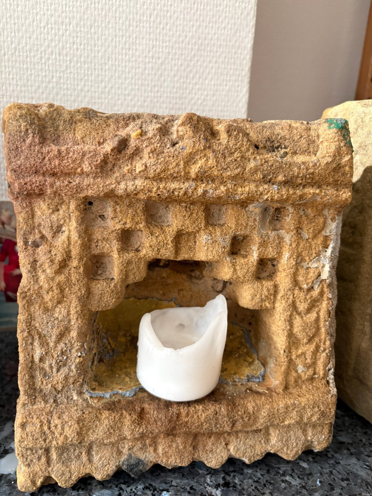 Twee tempelstenen zandsteen, Ophalen, Gebruikt, 25 cm, Massief