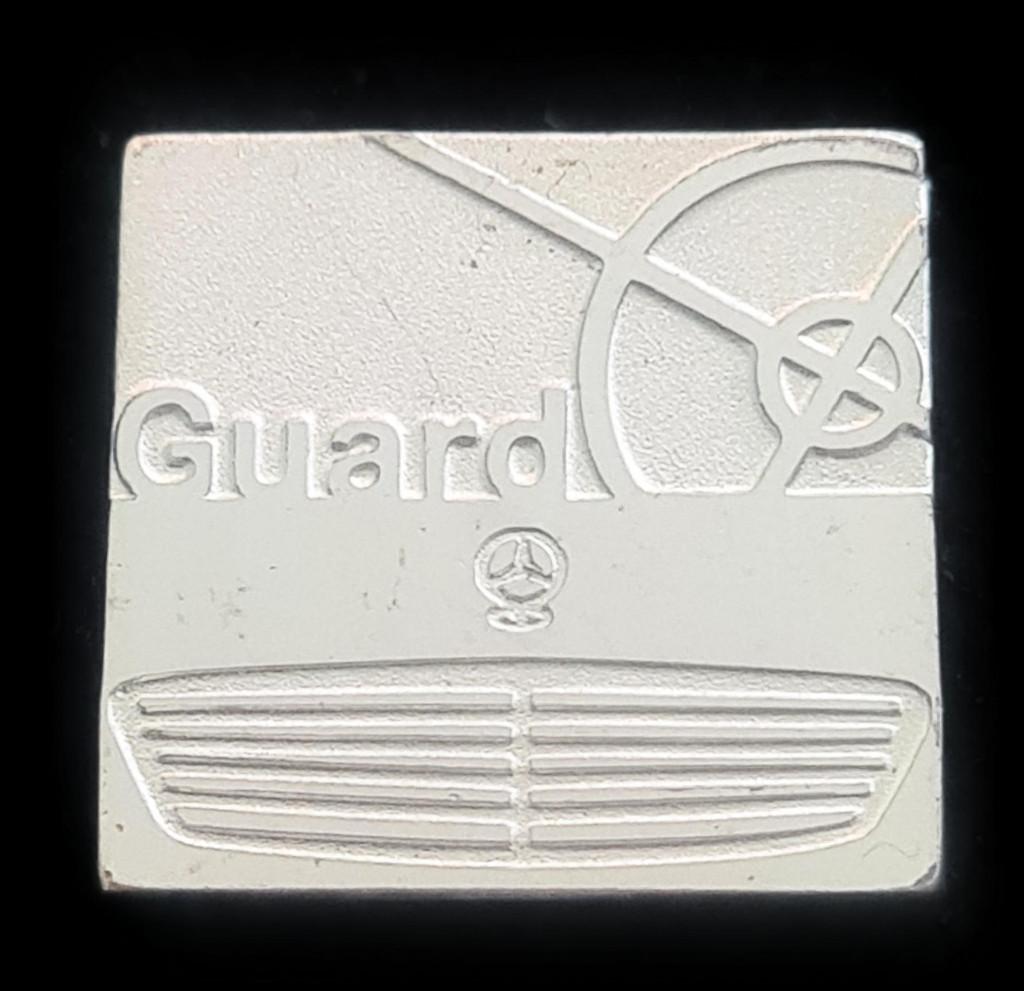 Mercedes Benz Guard pin- zilverkleur, Verzenden, Nieuw, Transport, Speldje of Pin