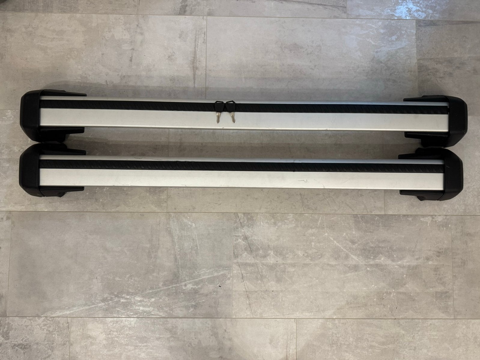 Originele Volvo XC60 II dakdragers Lastdragers 2018 - 2027, Ophalen of Verzenden, Gebruikt