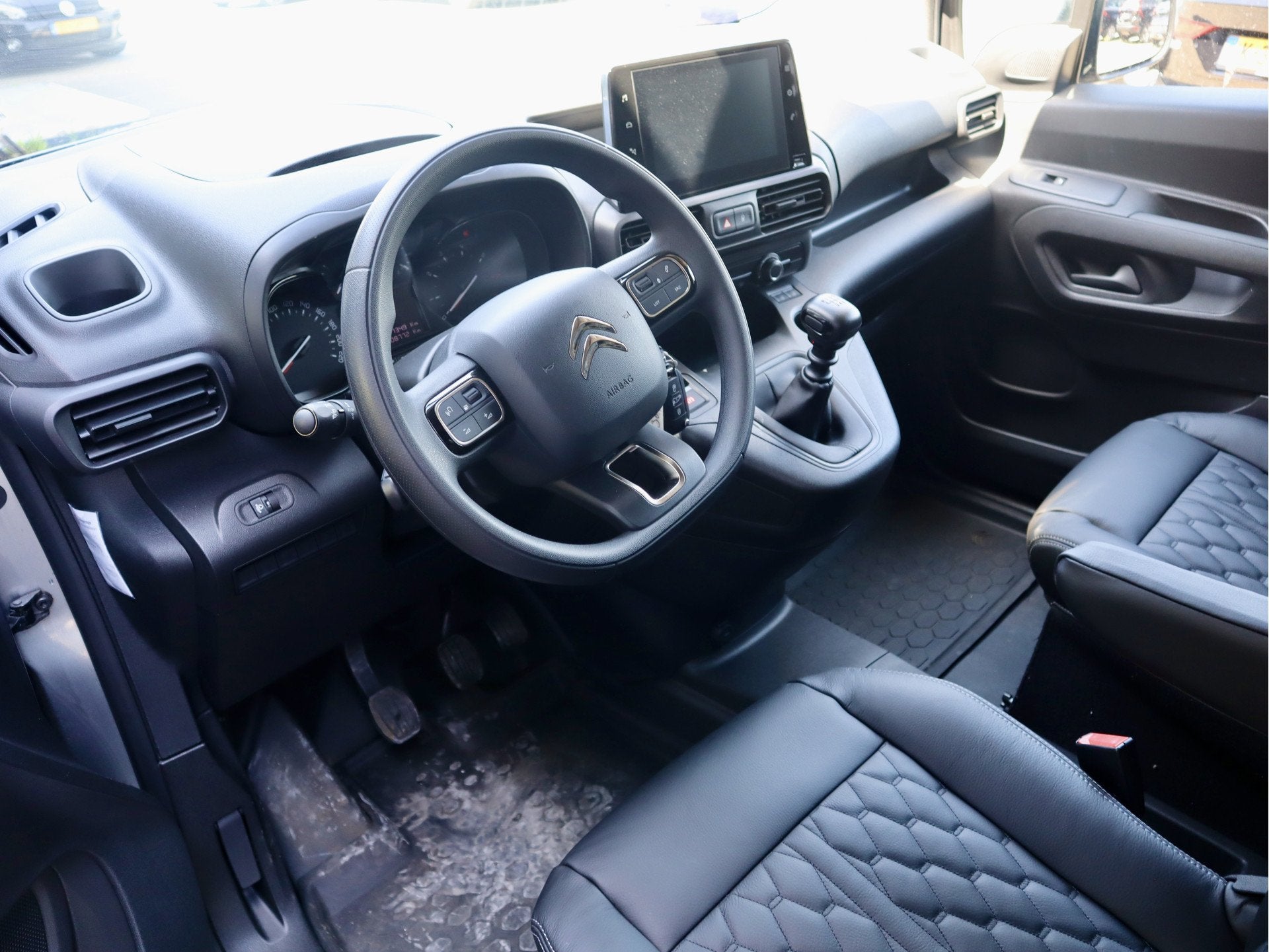 Citroën Berlingo HDI 102PK MARGE-BTW VRIJ CRUISE AIRCO LEDE, Auto's, Bestelauto's, Voorwielaandrijving, Gebruikt, Euro 6, 4 cilinders