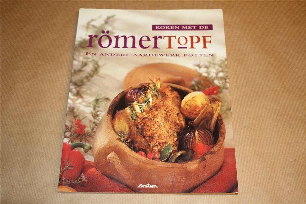 Koken met de römertopf en andere aardewerk potten., Ophalen of Verzenden, Gelezen, Azië en Oosters