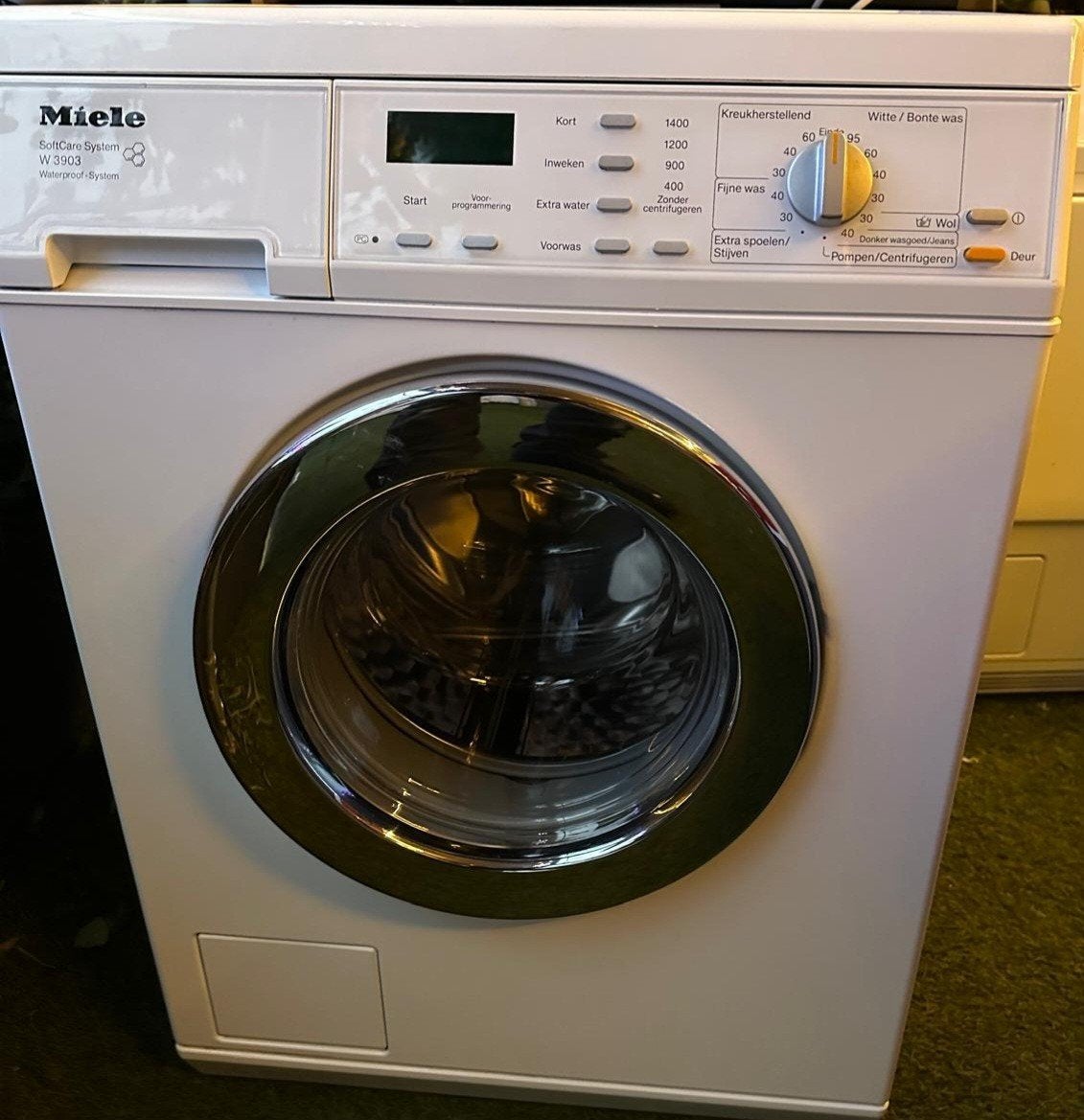 Miele SoftCare W3903 wasmachine, Witgoed en Apparatuur, Wasmachines, Ophalen, Minder dan 85 cm, Zo goed als nieuw, Voorlader