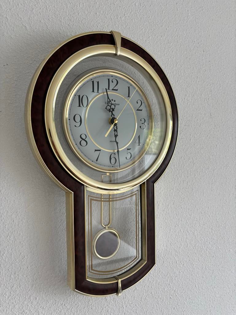 Elegante Commodoor wandklok met slinger - Klassiek design, Ophalen