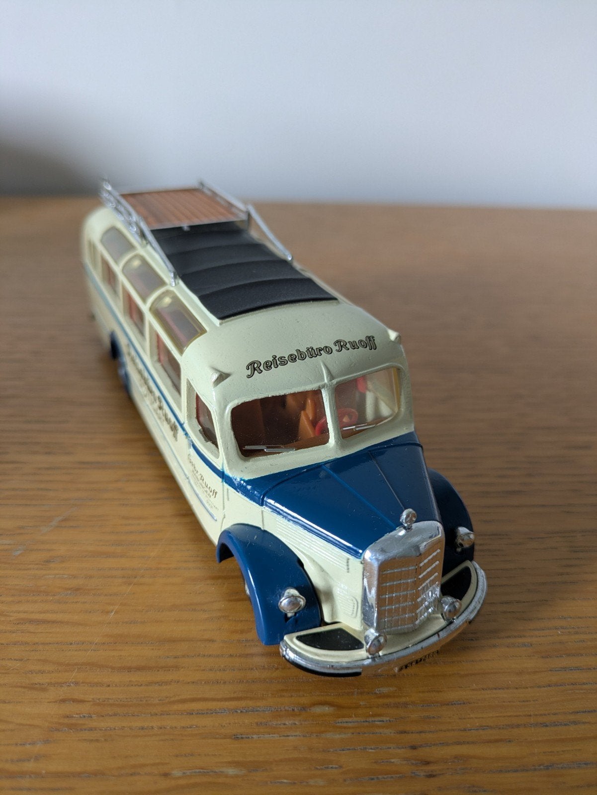 Dinky Collection 1950 Mercedes-Benz Diesel Omnibus O-3500, Overige merken, 1:50 of kleiner, Overige typen, Nieuw