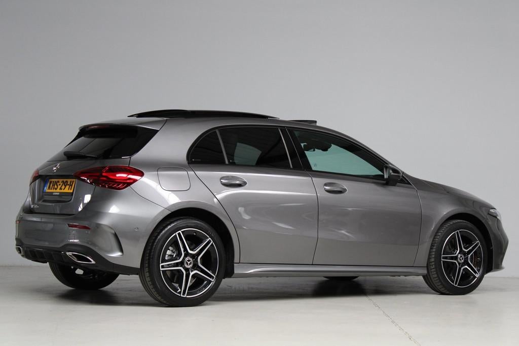 Mercedes-Benz A-klasse A250e AMG | head-up display | 360 cam, Gebruikt, 4 cilinders, 1650 kg, 163 pk