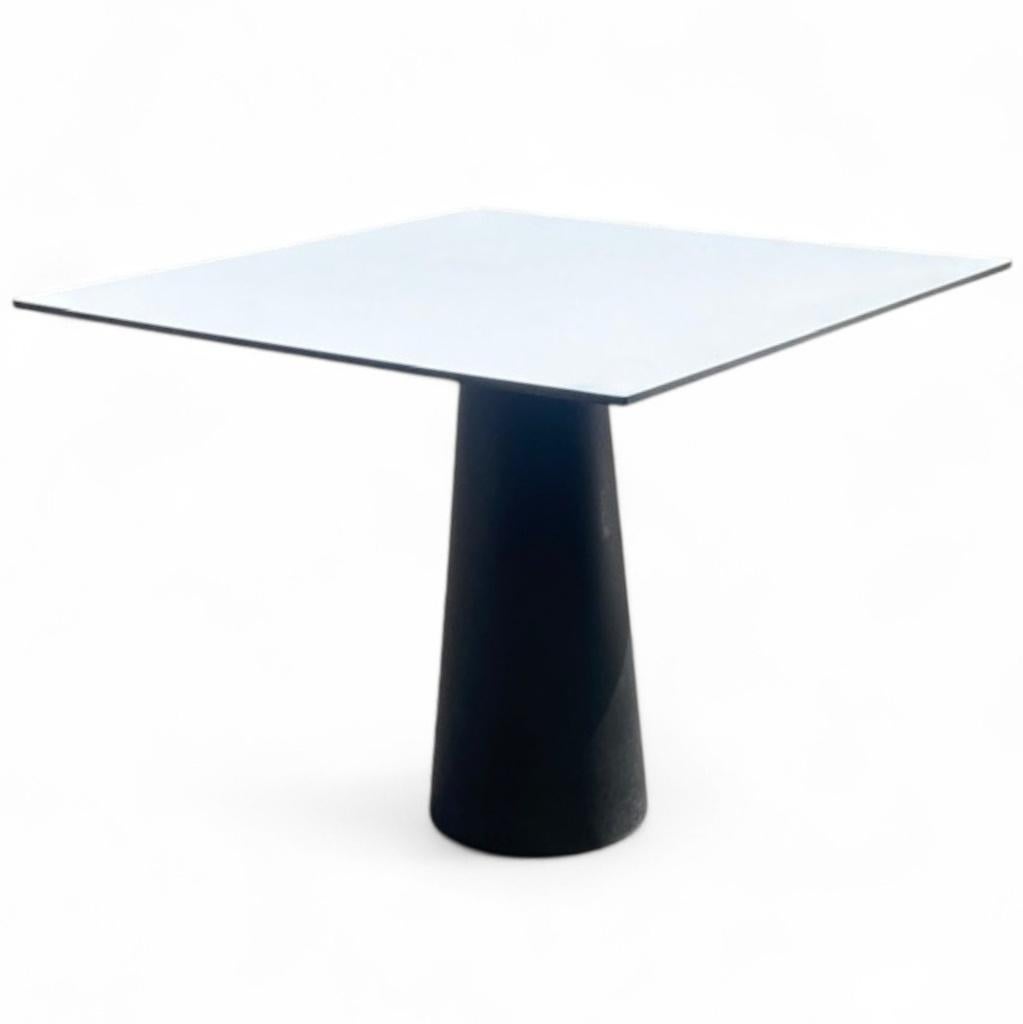 Moooi tafel binnen of buiten, Ophalen, Gebruikt, Vierkant, Kunststof