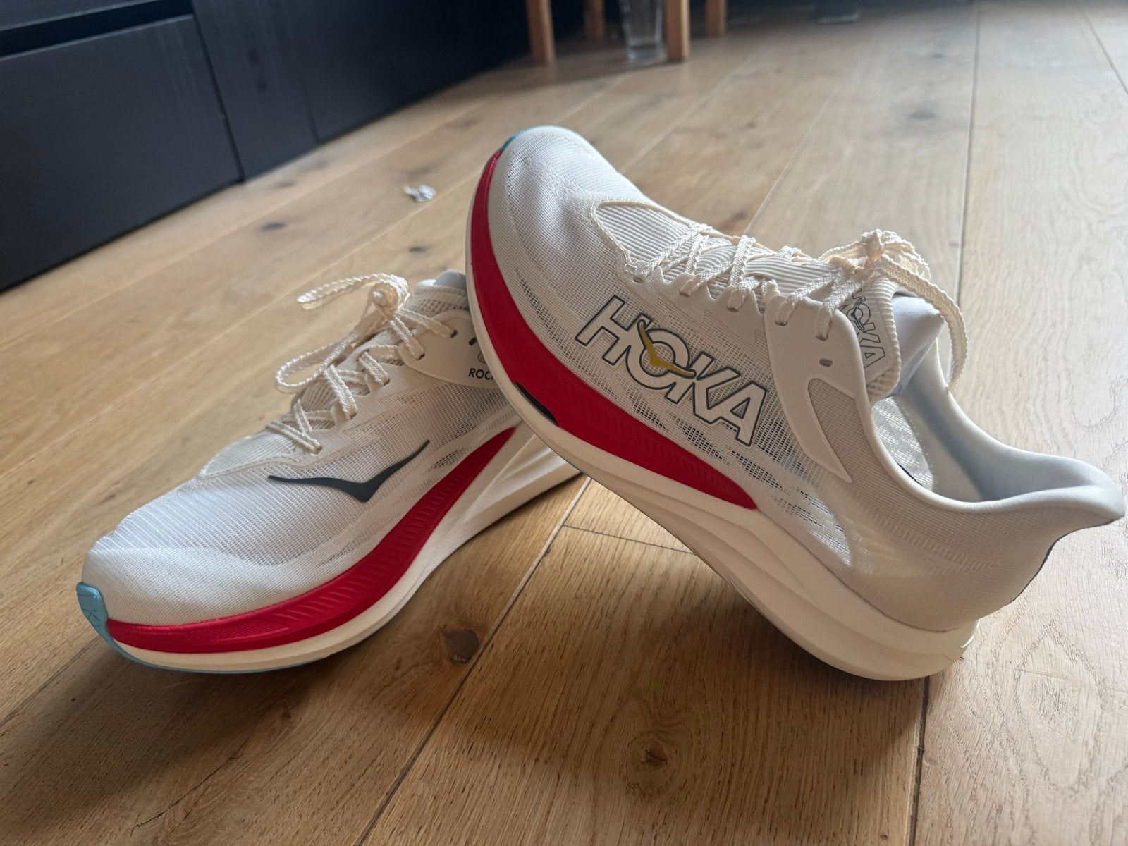 Hoka hardloopschoenen maat 44 2/3 - Zo goed als nieuw, Overige merken, Hardloopschoenen, Ophalen of Verzenden, Zo goed als nieuw