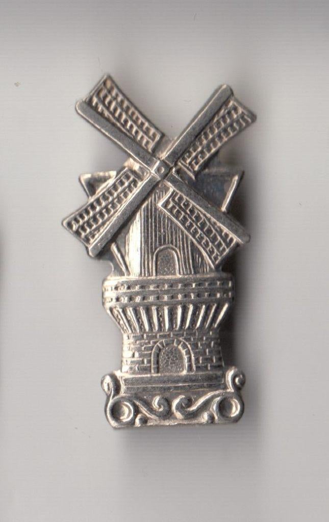 Molen schildje zonder naald speldje, Gebruikt, Niet vindbaar, Niet vindbaar, Speldje of Pin