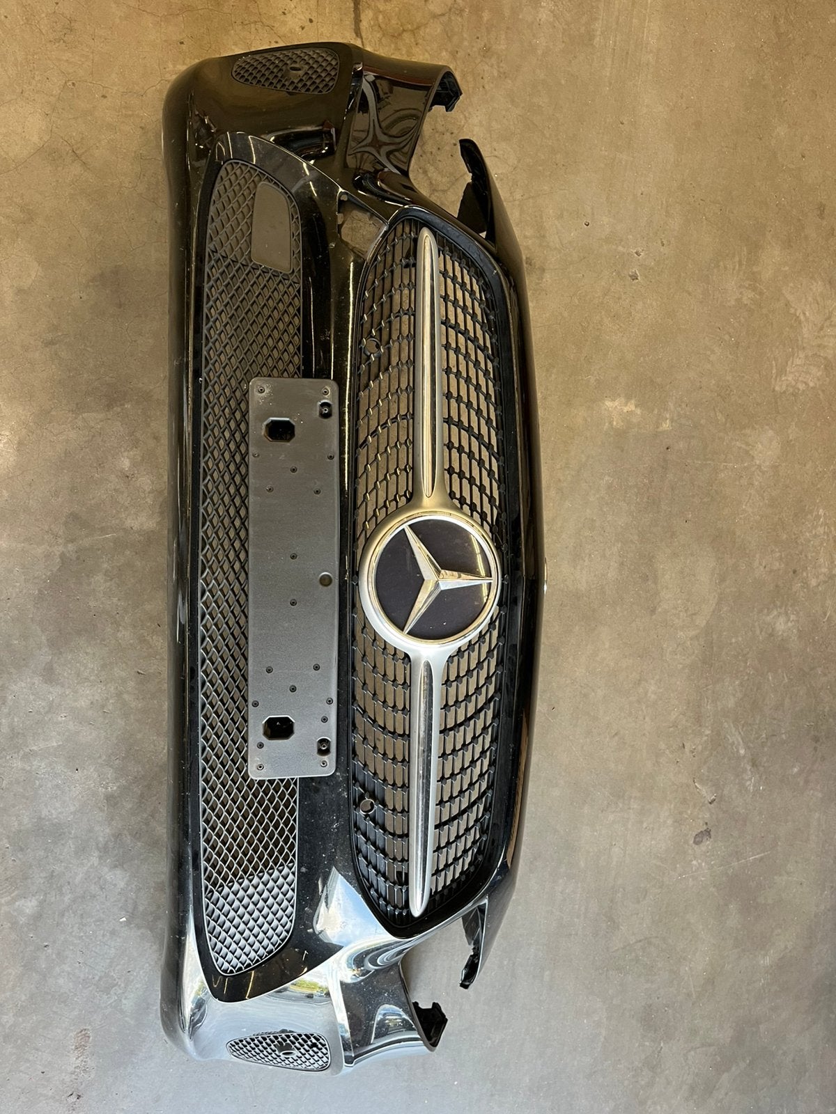 Mercedes A-klasse 2020 voorbumper., Auto-onderdelen, Ophalen, Gebruikt, Voor, Mercedes-Benz