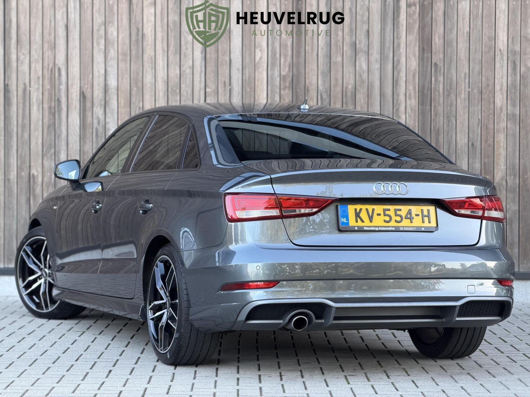 Audi A3 Limousine 1.0 TFSI Sport Pro Line S | S-LINE | KEYLE, Voorwielaandrijving, 1160 kg, Gebruikt, 23 km/l