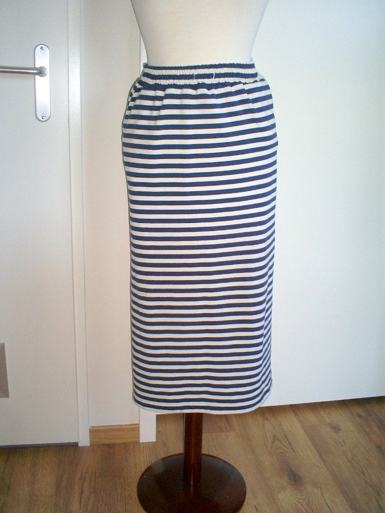 LACOMY gestreepte rok maat 40 met zakjes, Kleding | Dames, Maat 38/40 (M), Lacomy, Zo goed als nieuw, Onder de knie