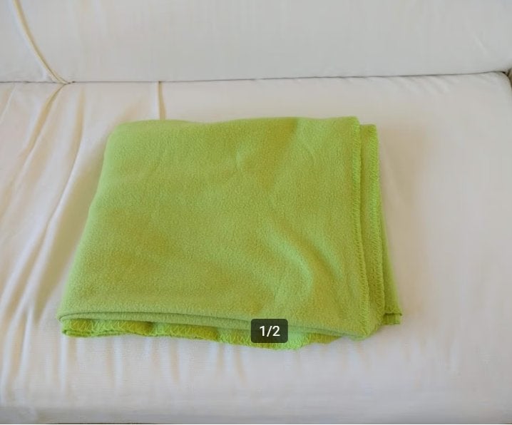 Groene plaid, lime groene plaid,woondeken 130 x 170 cm, Ophalen of Verzenden, Zo goed als nieuw, Plaid, Groen