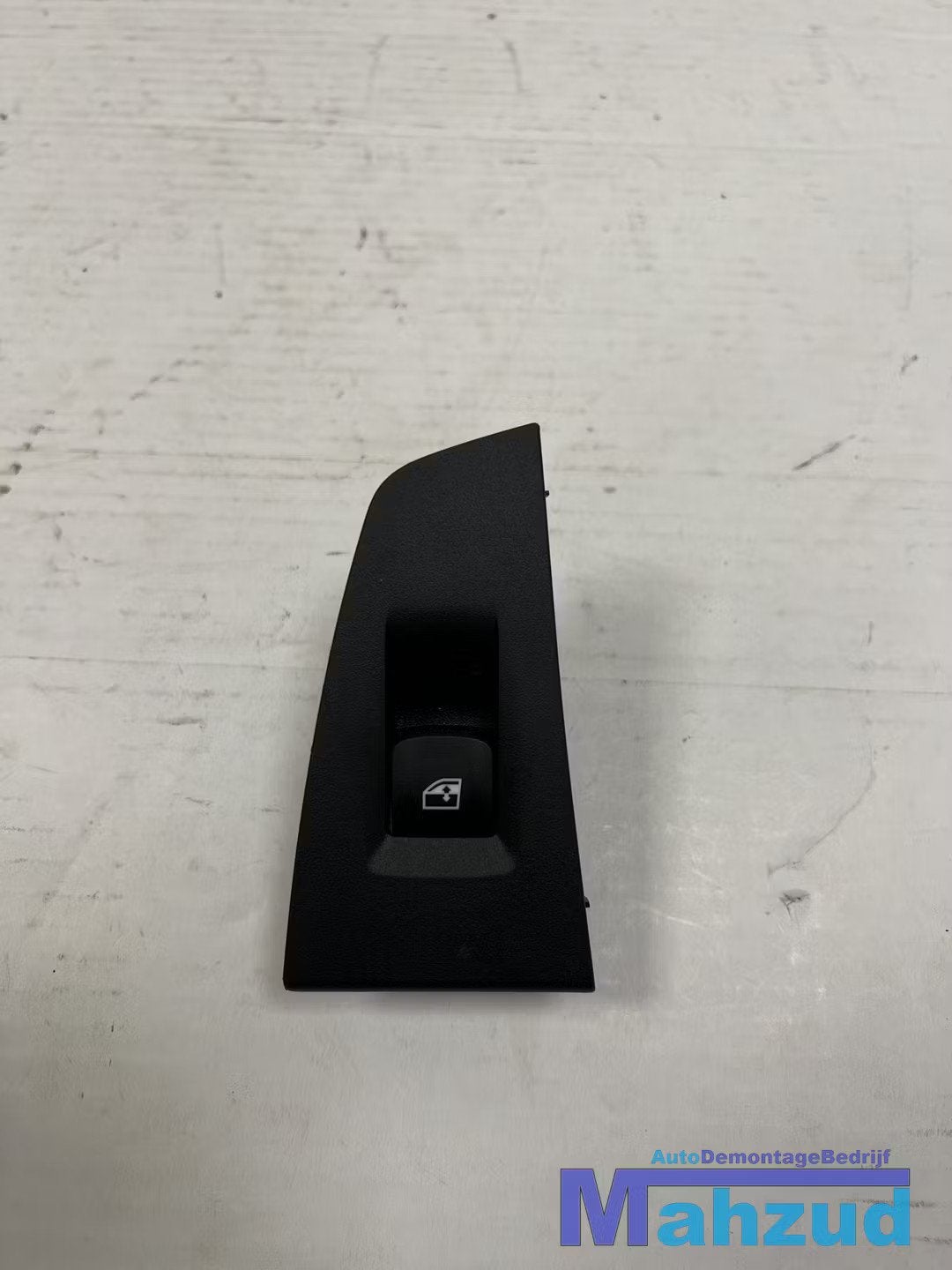 BMW 1 SERIE F40 Raam schakelaar 7950756 2019+, Auto-onderdelen, Petuelring 130
80788  Munich, DE, Gebruikt, Info@bmw.de, Ophalen of Verzenden