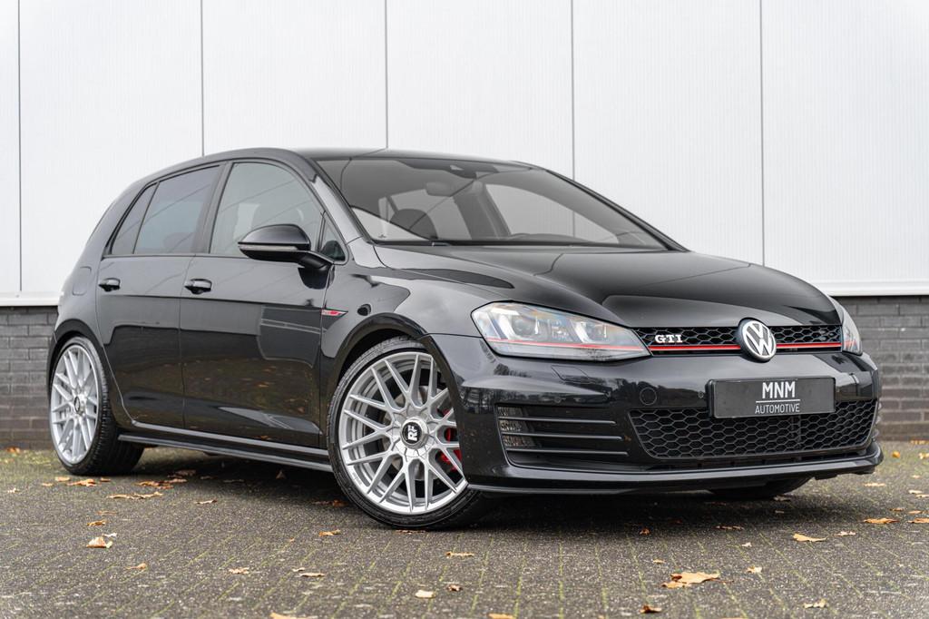 Volkswagen Golf 2.0 TSI GTI |Dynaudio|DSG|Rotiform|Verlaagd, Stof, Gebruikt, 4 cilinders, 1984 cc