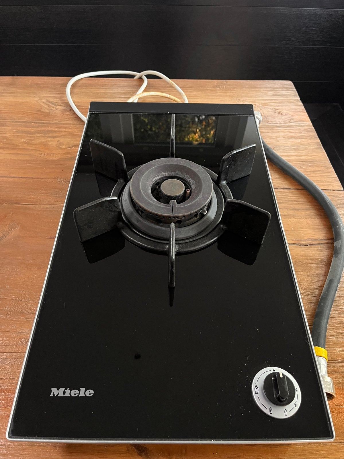Miele KM406 wokbrander - Goede staat, incl. gasslang, Ophalen, Gebruikt, 3 kookzones of minder, Inbouw