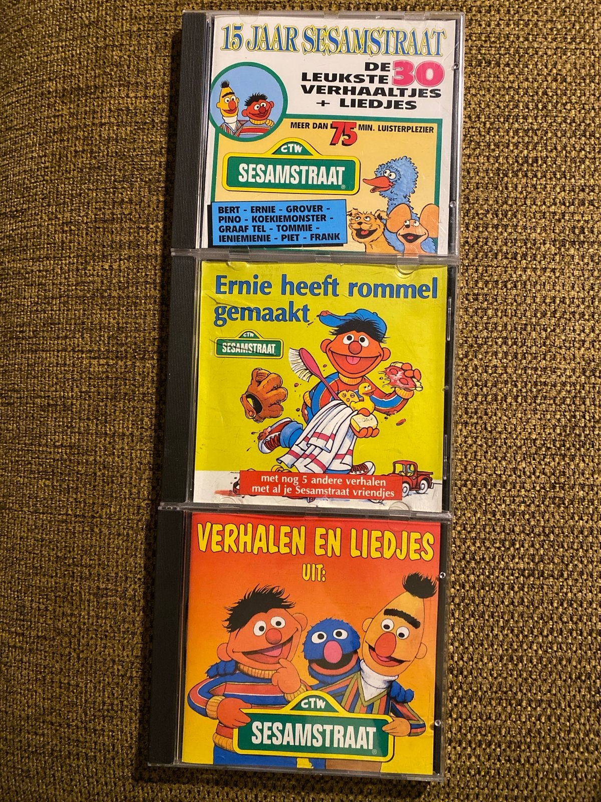 Sesamstraat - Verhalen & Liedjes/Ernie heeft rommel gemaakt/, Cd's en Dvd's, Cd's | Kinderen en Jeugd, Gebruikt, Ophalen of Verzenden