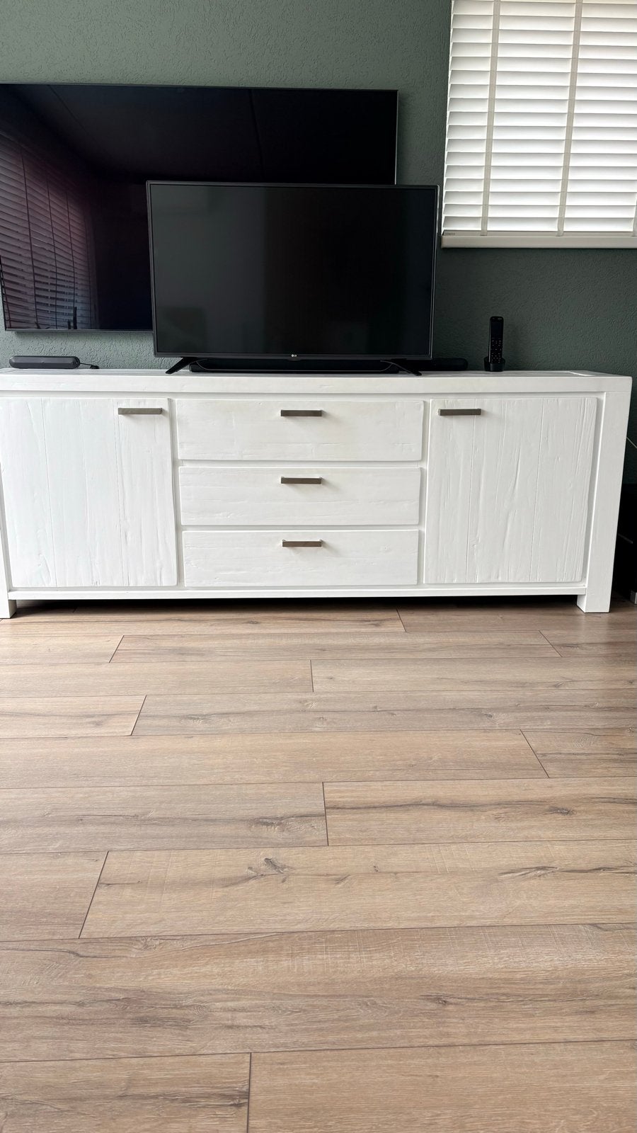 Witte dressoir van de Bommel wonen, Ophalen, Zo goed als nieuw, 200 cm of meer, 25 tot 50 cm