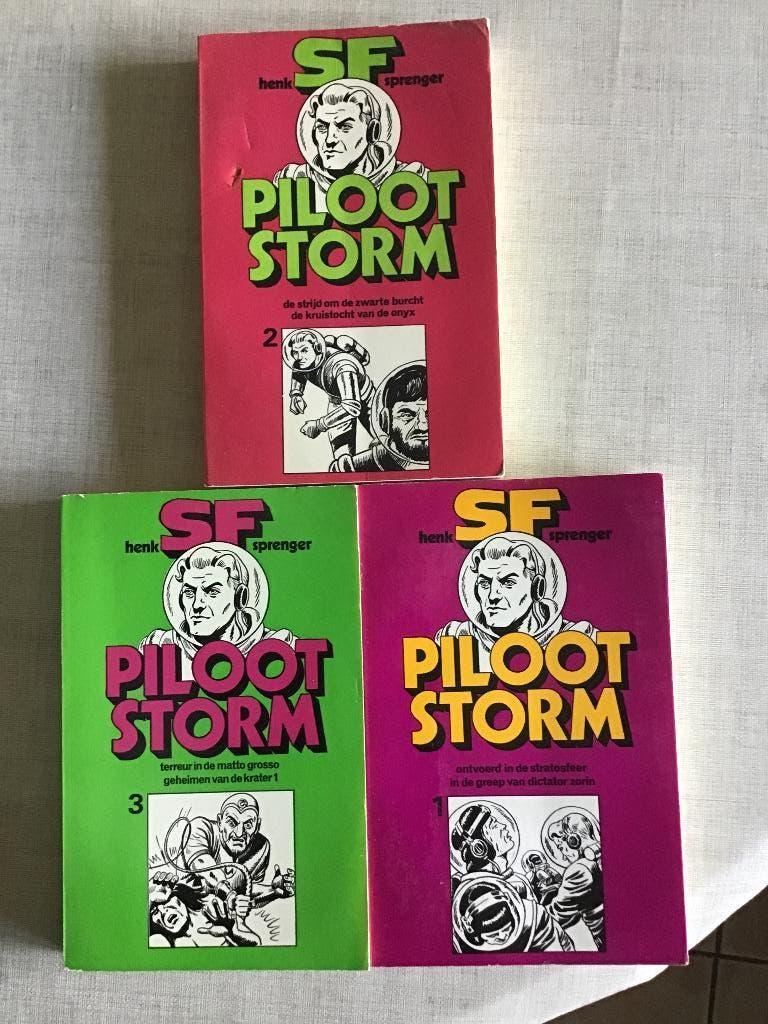 4 uitgaves piloot Storm door Henk Sprenger, Meerdere comics, Ophalen of Verzenden, Gelezen, Europa