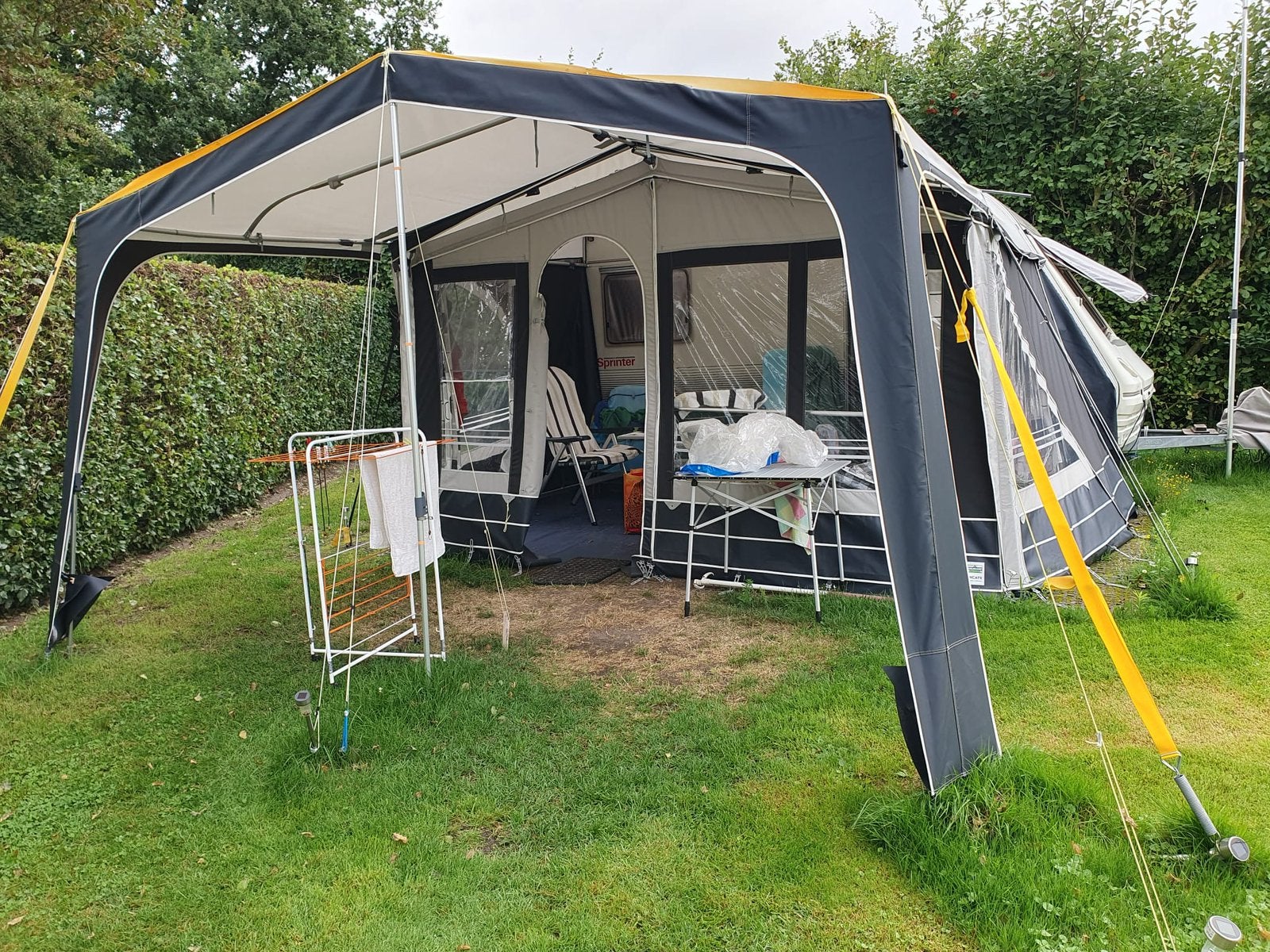 Beyerland caravan, Caravans en Kamperen, Caravans, Luifel, Omvormbare zithoek, Treinzit, Particulier