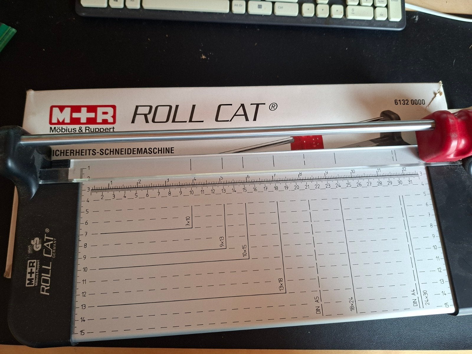 M+R Roll Cat papier snijder, Ophalen of Verzenden