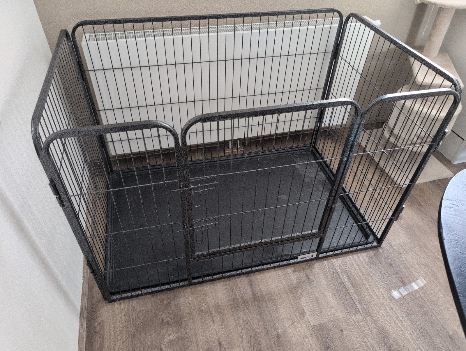 Bench 78,5 x 125 x 78,5, Dieren en Toebehoren, Hondenbenches, Ophalen of Verzenden, Zo goed als nieuw