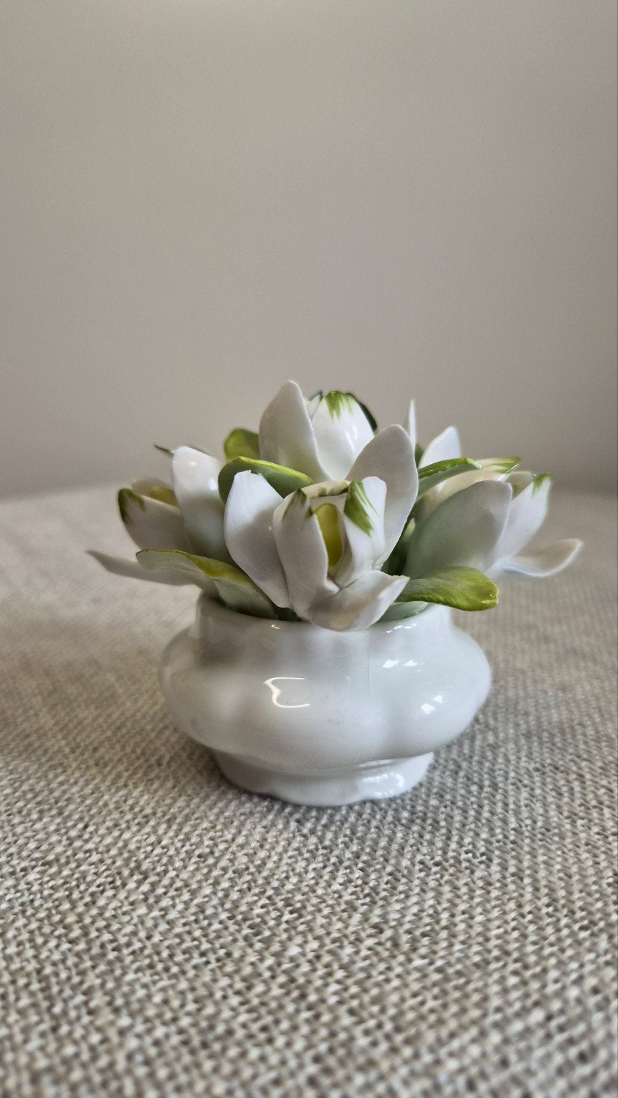 Origineel Royal Albert Bloemstukje Sneeuwklokjes, Antiek en Kunst, Ophalen of Verzenden